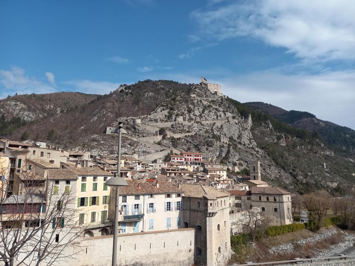 Hotel Le Vauban Entrevaux Exteriér fotografie