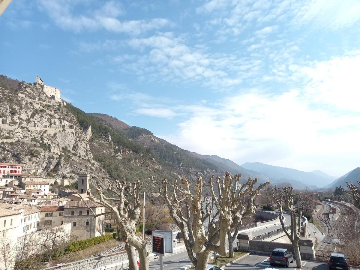Hotel Le Vauban Entrevaux Exteriér fotografie